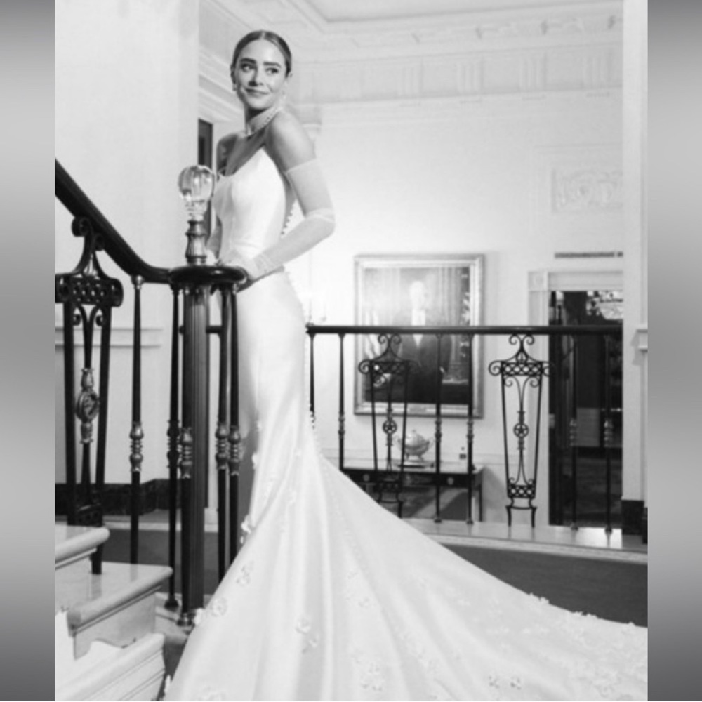 Over the Moon One Of Gloves